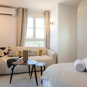  Appartement Superbe studio rénové à 100m de la plage